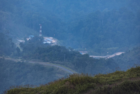 泰国的日落山层