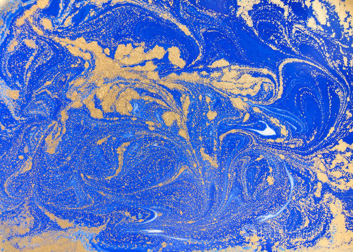 蓝色和金色的液体质地,水彩手绘牛肉插图,抽象背景