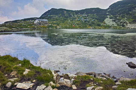 七里拉湖鱼湖风景美不胜收