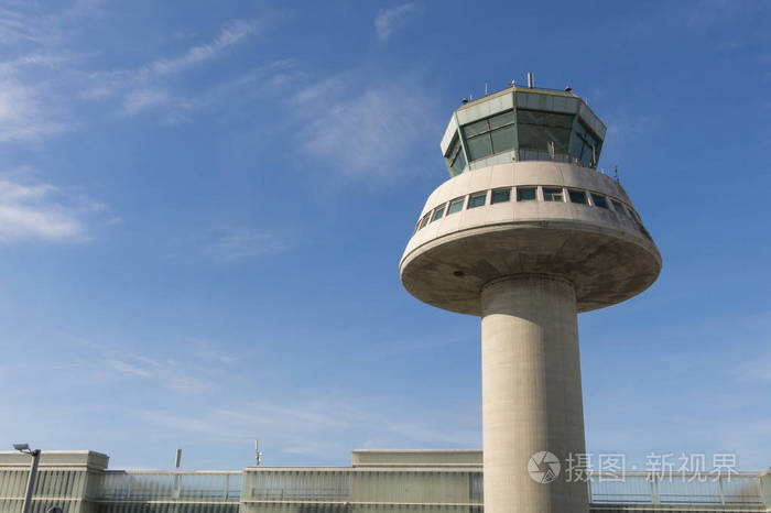 在西班牙的加泰罗尼亚,巴塞罗那机场控制塔