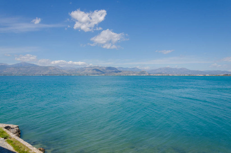 阿尔戈利科斯湾的希腊海景