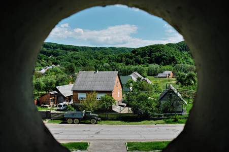 山区的乌克兰村庄图片