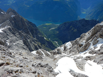 在德国的攀登山山脊 watzmann