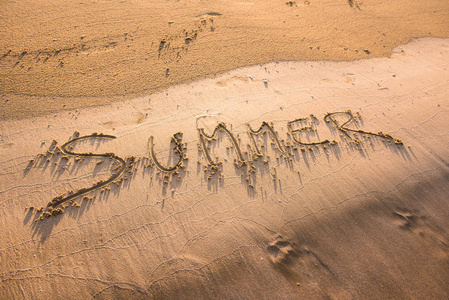 夏天的话写在沙子