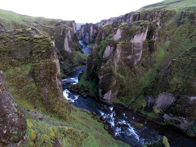 冰岛美丽的景色 fjadrargljufur 峡谷2017