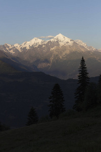 在佐治亚州的 Tetnuld 山