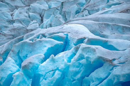 在 Jostedalen 谷，挪威 Nigardsbreen 冰川