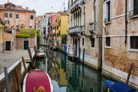 街及威尼斯运河