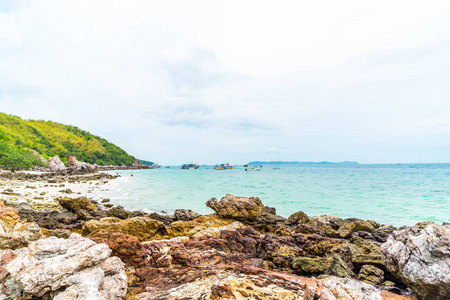 美丽的热带海滩，在芭堤雅岛柯兰