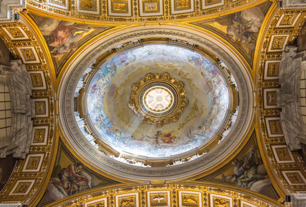 梵蒂冈圣彼得大教堂穹顶