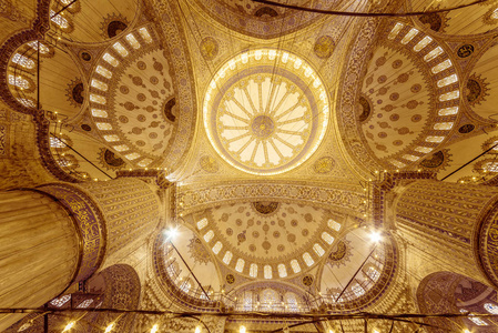 蓝色清真寺也被称为苏丹艾哈迈德清真寺或苏丹艾哈迈德清真寺在伊斯坦布尔, 土耳其