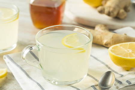 健康自制柠檬姜茶