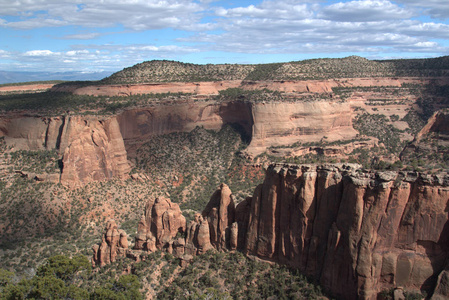 美丽的红色岩石峡谷是众多的犹他州和西部科罗拉多