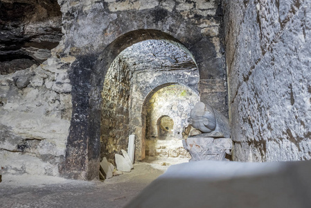 绫 Tekla 地下洞穴教堂也称为圣绫特格拉 Silifke, 梅尔辛, 土耳其