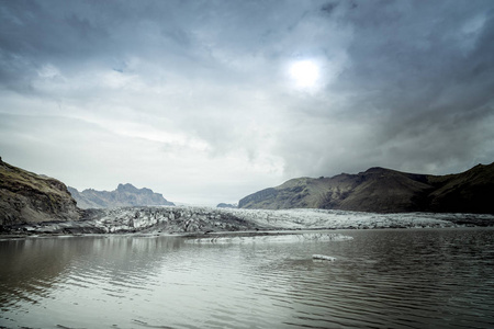 Jokulsarlon 冰川泻湖 Vatnaj 的冰山美景