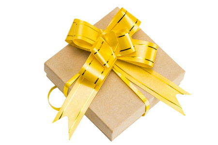 用带蝴蝶结的棕色再生纸包装的礼品盒
