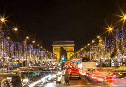 拱的胜利和香榭丽舍大街，巴黎