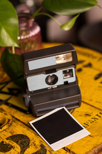 一台老式摄影相机