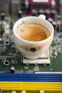 在科技活动中打破咖啡图片