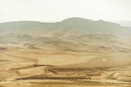 mitzpe 雷蒙在以色列的景观观。中东的南方沙漠