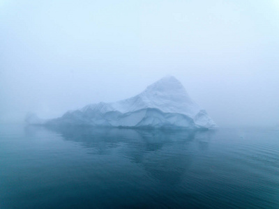 格陵兰北冰洋的北极冰山