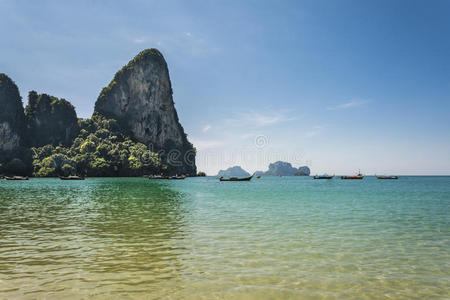 泰国克拉比安达曼海铁路海滩。