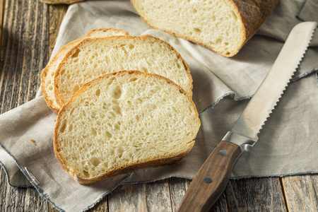 全麦白法式面包