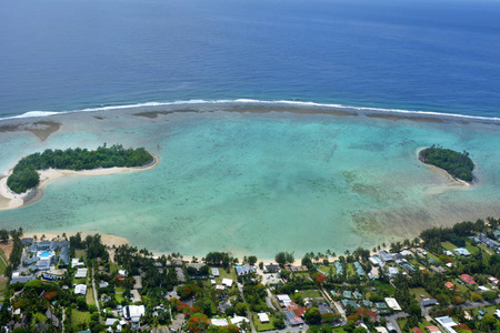 穆里泻湖在拉罗通加库克群岛的空中景观观