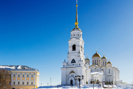 东正大教堂。冬季俄罗斯弗拉基米尔市著名地标教堂