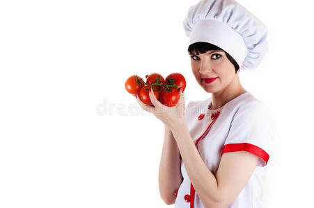 拿着熟西红柿的厨师