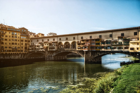 意大利的弗洛伦斯庞特维乔桥和城市天际线。 佛罗伦萨是意大利中部托斯卡纳地区的首都。 佛罗伦萨是意大利中世纪贸易的中心和过去时