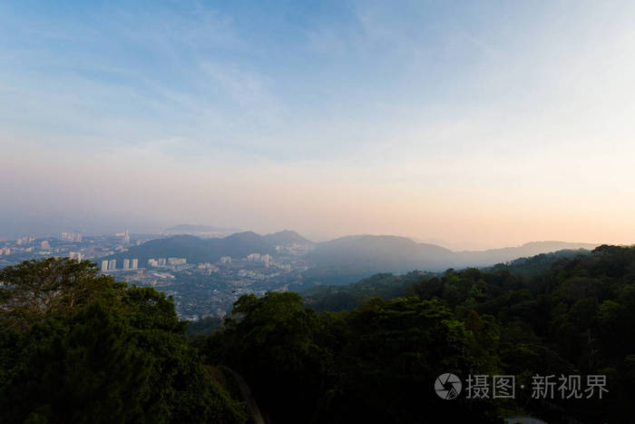 马来西亚槟城岛槟城山的景观东南亚美丽的全景