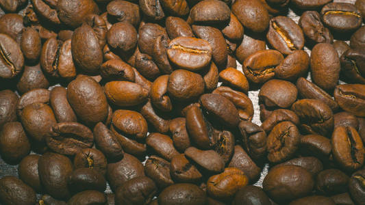早上的棕色咖啡豆