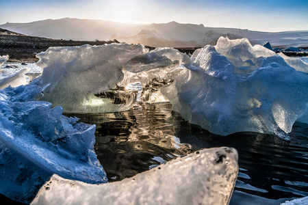 冰岛Jokulsarlon泻湖美丽的寒冷景观图片冰岛冰川泻湖湾。 冰岛欧洲东南部的Vatnajokull国家公园。