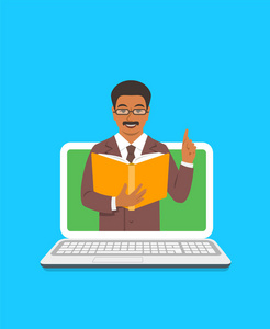 在线教育概念。 黑人教师拿着打开的书，举起一只手指在网上分享知识。 卡通矢量插图。 通过计算机进行远程学习。 网上虚拟图书馆
