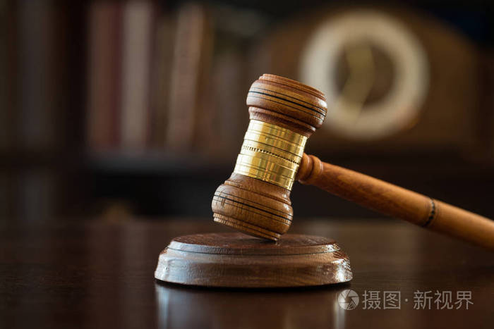 照片 法律和司法概念. 法官的锤子是正义的天平. 法庭主题.jpg