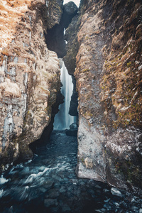 著名的强大 Gljufrabui 级联的完美视图。地点 Seljalandsfoss 秋季, 冰岛, 欧洲。风景秀丽的旅游景区形