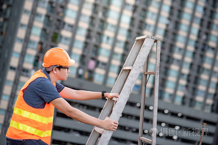 土木工程建筑建设者和建筑服务理念