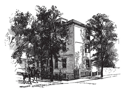 这张照片显示了杰斐逊戴维斯在里士满的家。 家被树木吞没了。 这所房子有栅栏。 两名赤道人正在从房子的前院经过复古线绘图或雕刻插图