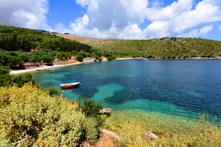 美丽的地中海景观与蓝色的海洋希腊
