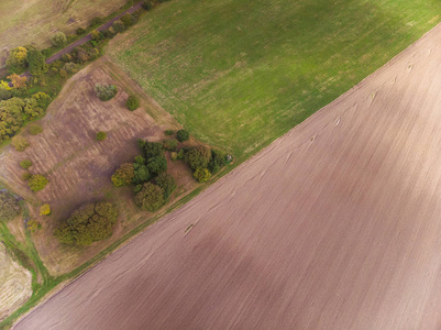 匈牙利风景中的空中农业图片图片