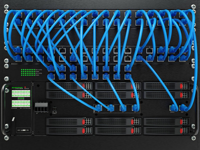 数据中心网络服务器面板交换机和补丁电缆3D渲染