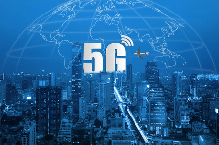 智能手机上的5g网络无线系统和智能城市通信网络连接全球无线设备。