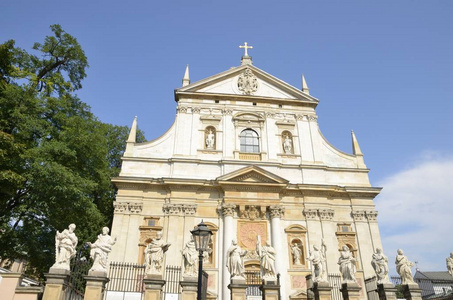 圣徒教会彼得和保罗是波兰克拉科夫老镇的巴洛克教堂。