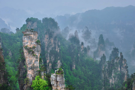 张家界山脉, 中国