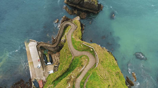 爱尔兰丁格尔半岛 Dunquin 码头鸟瞰图