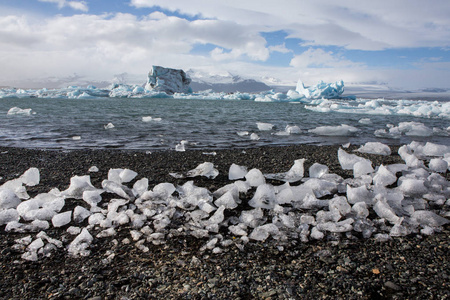 s glaciers at the famous Glacier Lagoon. Beautiful cold landscap