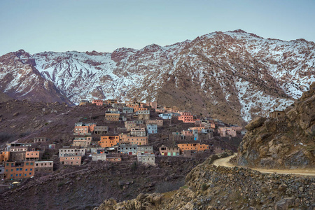 伊米尔城在摩洛哥的阿特拉斯山脉中