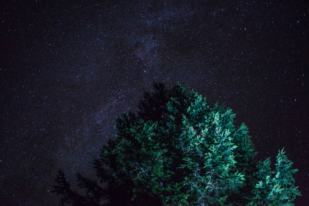 山里的夜空