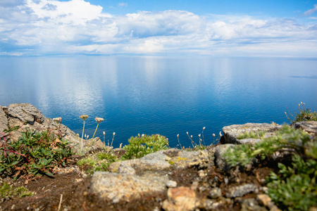 贝加尔湖风景如画的自然